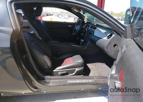 2012 Ford Mustang V6 Premium z USA, uszkodzony, nr VIN 1ZVBP8AM2C5234147